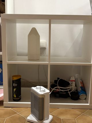 Armario modular blanco y negro