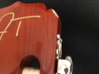 Guitarra infantil con funda