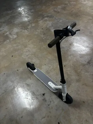 Patinete Eléctrico Xiaomi M365