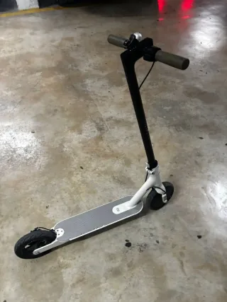 Patinete Eléctrico Xiaomi M365