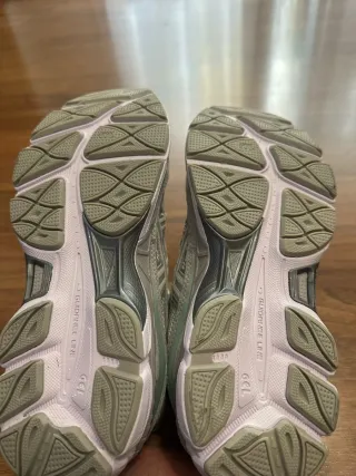 Asics Gel NYC grises/crema