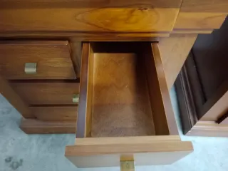 Cama 150 y mesitas de noche