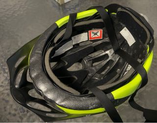 Casco de Ciclismo GS Negro y Amarillo