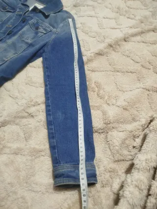 Chaqueta vaquera Bershka azul talla M