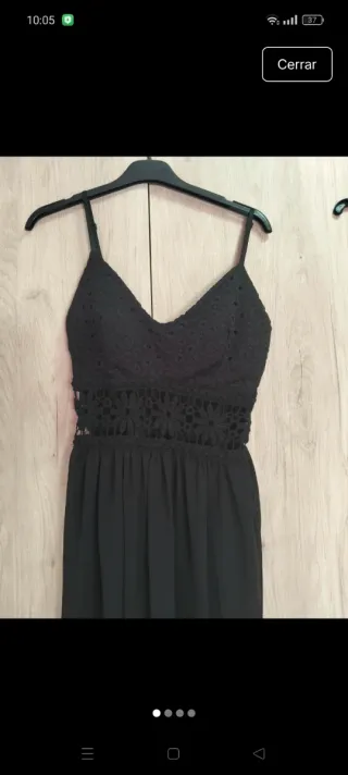 Vestido negro largo con encaje