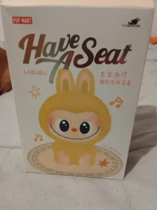 Labubu Pop Mart
