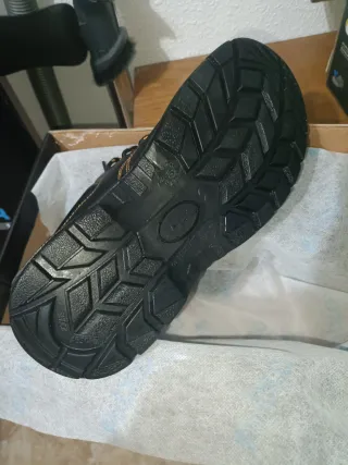 2 pares de Zapatos de seguridad 2 pares de botas