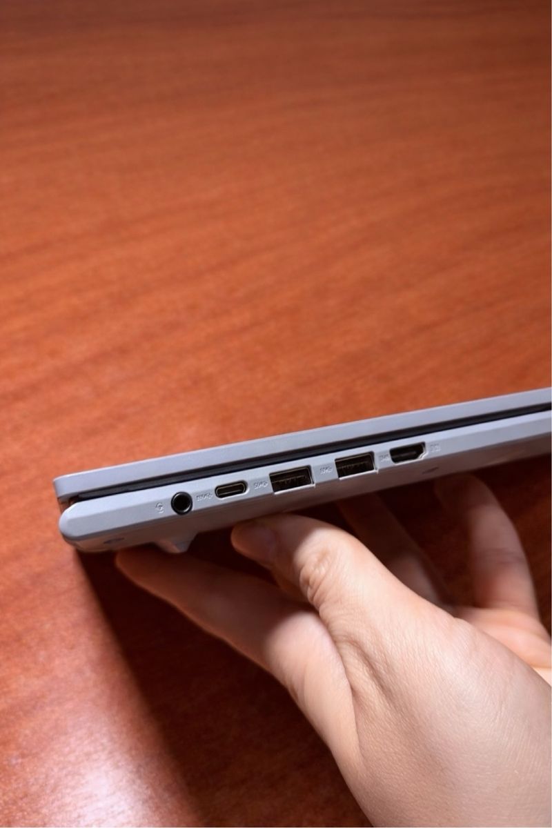 Portátil ASUS Vivobook | Intel Core i7 11th gen afbeelding 8