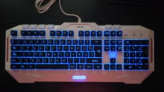 Teclado Gaming Asus Cerberus Arctic Edition