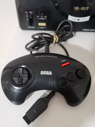 Sega Mega Drive Consola Negra + Sonic