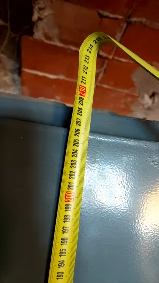 Puerta metálica de seguridad y antiincendios