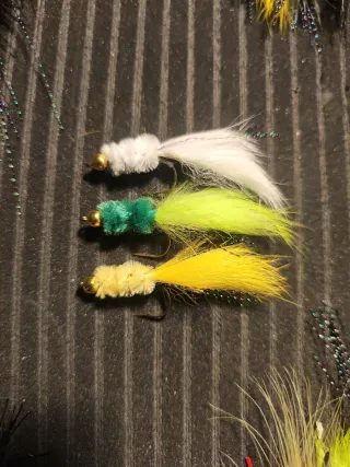 3 Señuelos de pesca mosca