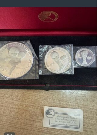 Estuche 3 Monedas Plata Mundial España 82
