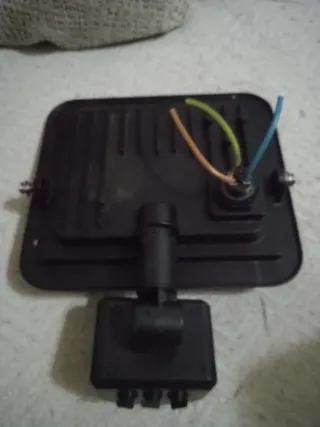 Foco LED Exterior con Sensor Movimiento