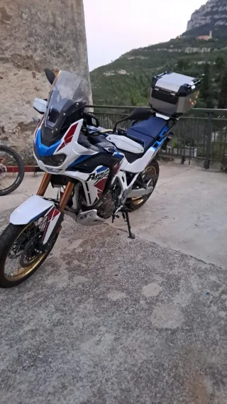 Honda Africa advenrute Twin CRF 1100