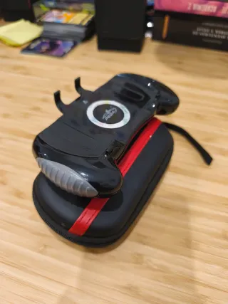 PSP Go N1004 16GB Negra