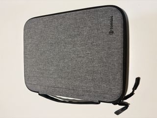 Funda TomToc para iPad 11