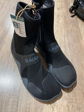 Escarpines de surf OLAIAN talla 41-42