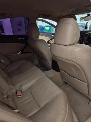 Lexus IS 2008