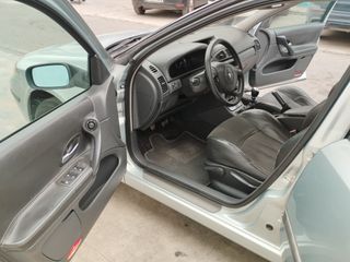 Renault Laguna 2004