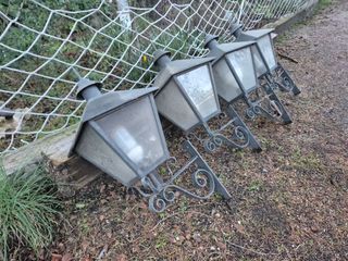 4 Farolas de hierro y cristal