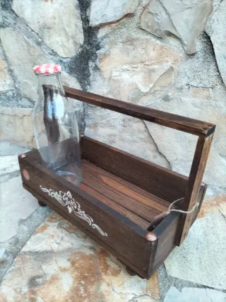 CESTA DE MADERA RUSTICA CON DIBUJO