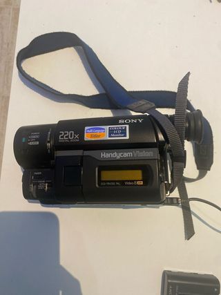 Videocámara Sony Handycam Vision 220x