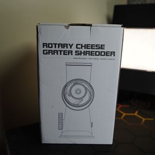 Grattugia Formaggio Rotante Multifunzione