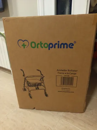 Andador 4 ruedas con asiento y cesta