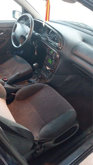 Ford  Mondeo versión Chia diésel 1999 - 2000
