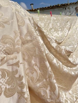 Tela antigua adamascada dorada PRECIOSA