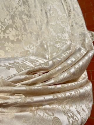 Tela antigua adamascada dorada PRECIOSA