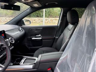 MERCEDES GLA 250e (218cv) 2025 HYBRID EQ A ESTRENO