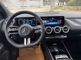 MERCEDES GLA 250e (218cv) 2025 HYBRID EQ A ESTRENO