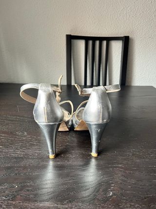 Tacones plateados Fosco