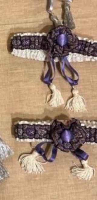 Lligacames fallero morado y blanco