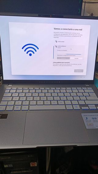 Portátil ASUS Vivobook S 14 OLED