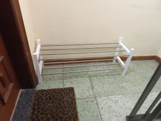 Zapatero Ikea Blanco y Metal 100x28