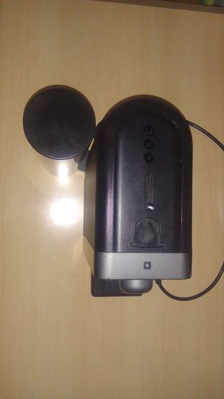 Cafetera Nespresso Negra