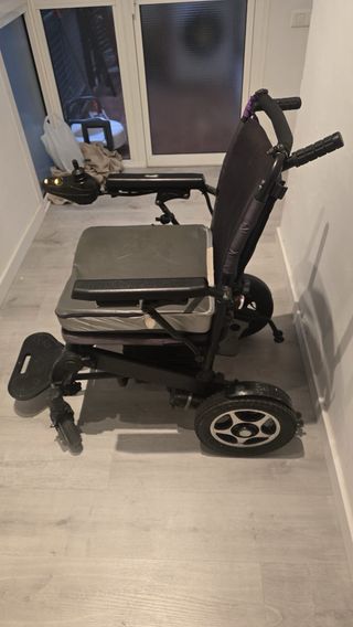 Silla de ruedas eléctrica totalcare