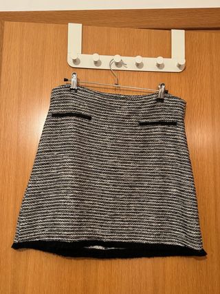 Falda corta