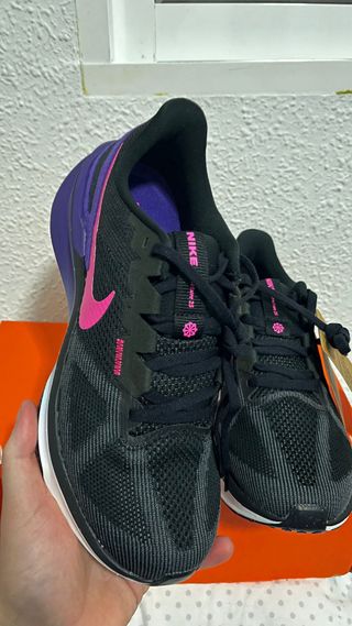 Zapatillas Nike Air Zoom Structure 25 Negras/Morad