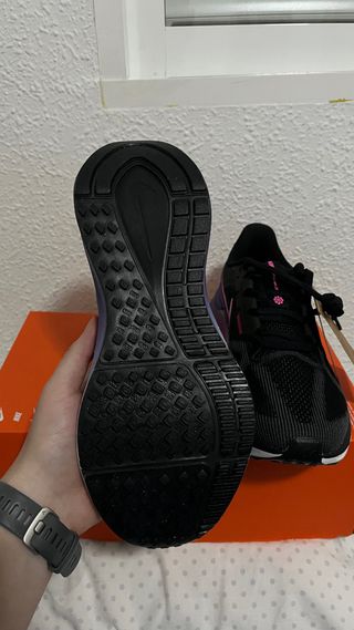 Zapatillas Nike Air Zoom Structure 25 Negras/Morad