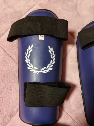 Botines Kickboxing WAKO Homologados y espinilleras