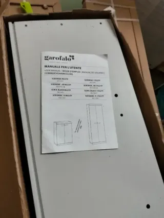 Armario Escobero Gardiun Tavira 2 Resina Blanco