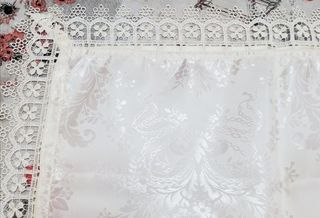 Set 3 centrini vintage Queen's House