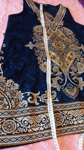 REGALO Blusón vestido estampado talla L