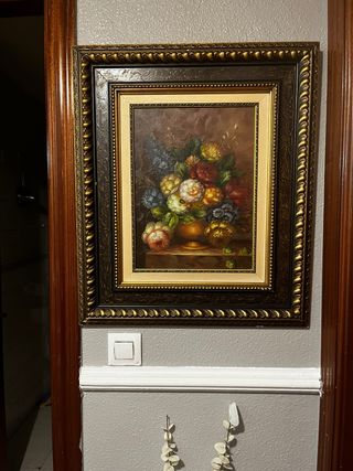 Cuadro grande flores marco dorado