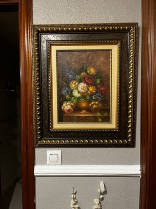 Cuadro grande flores marco dorado