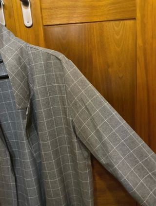 Chaqueta de cuadros gris